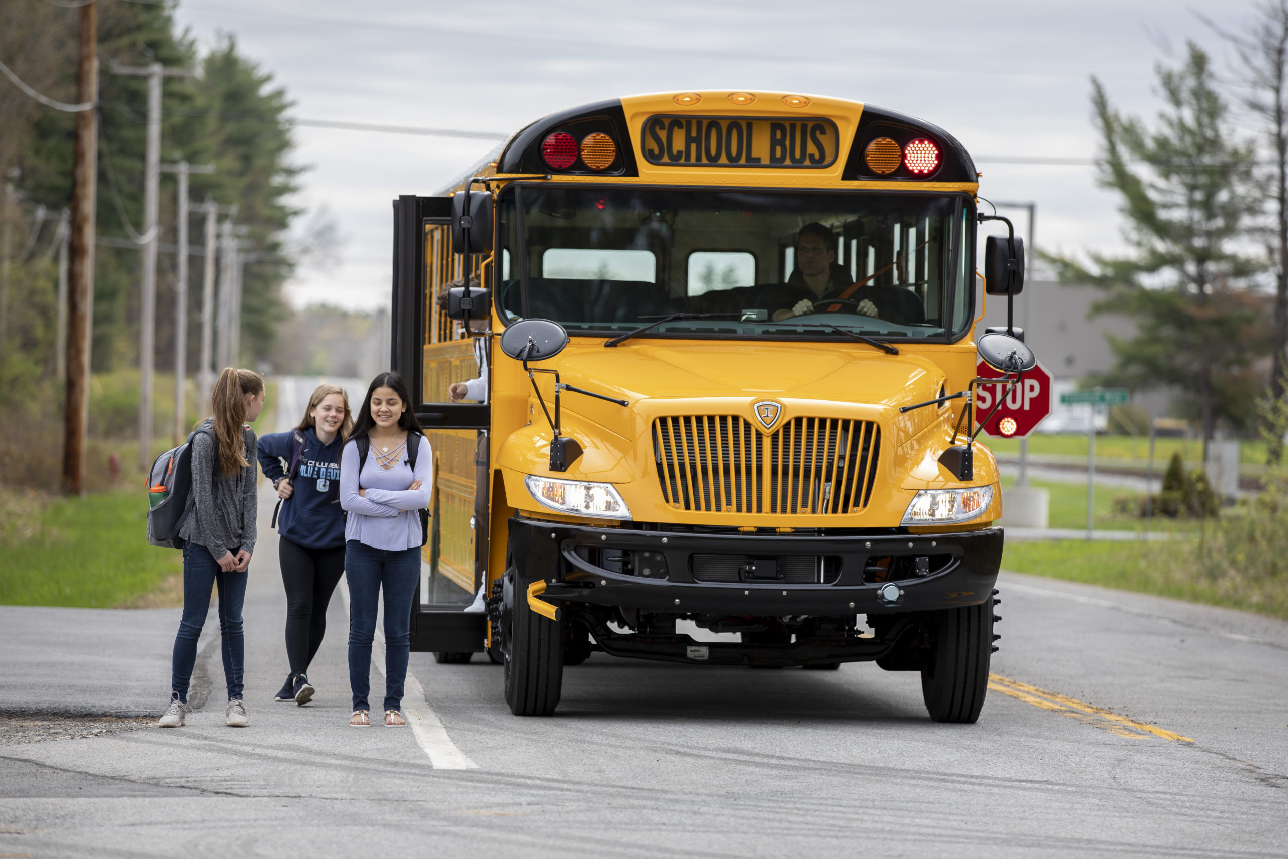 Leonard Bus Sales Earns “Pursuit of Excellence Award” for 6th Time in